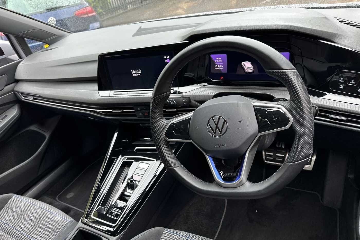 Volkswagen Golf GTE
