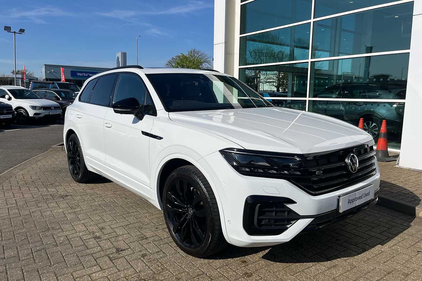 Volkswagen Touareg 3.0TDI (286ps) Black Edition 4Motion 5dr