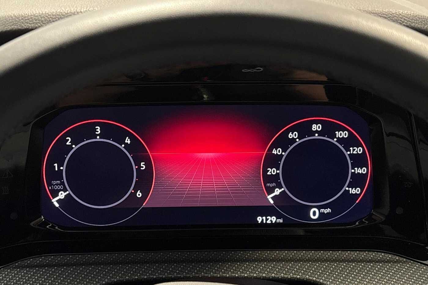 Volkswagen Golf MK8 2.0 TDI R-Line (150ps) DSG Estate