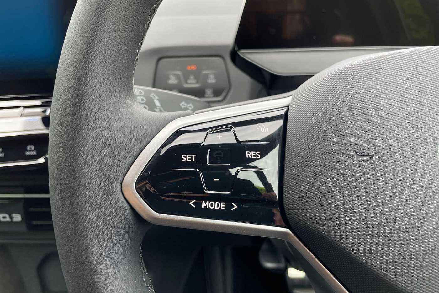 Volkswagen ID.3 Pro 58kWh Match Hatchback 5dr Electric Auto (204 ps)