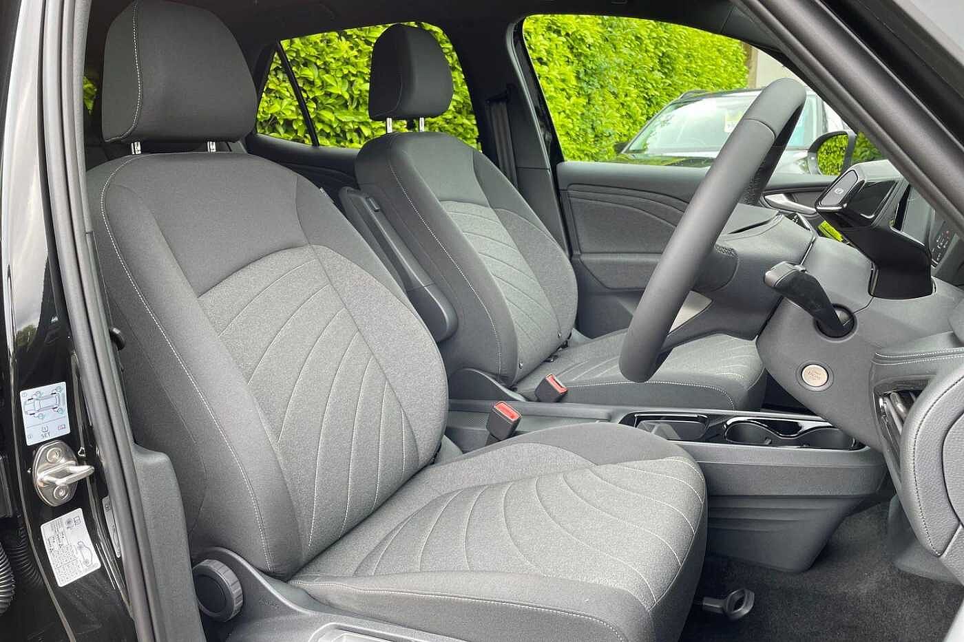 Volkswagen ID.3 Pro 58kWh Match Hatchback 5dr Electric Auto (204 ps)