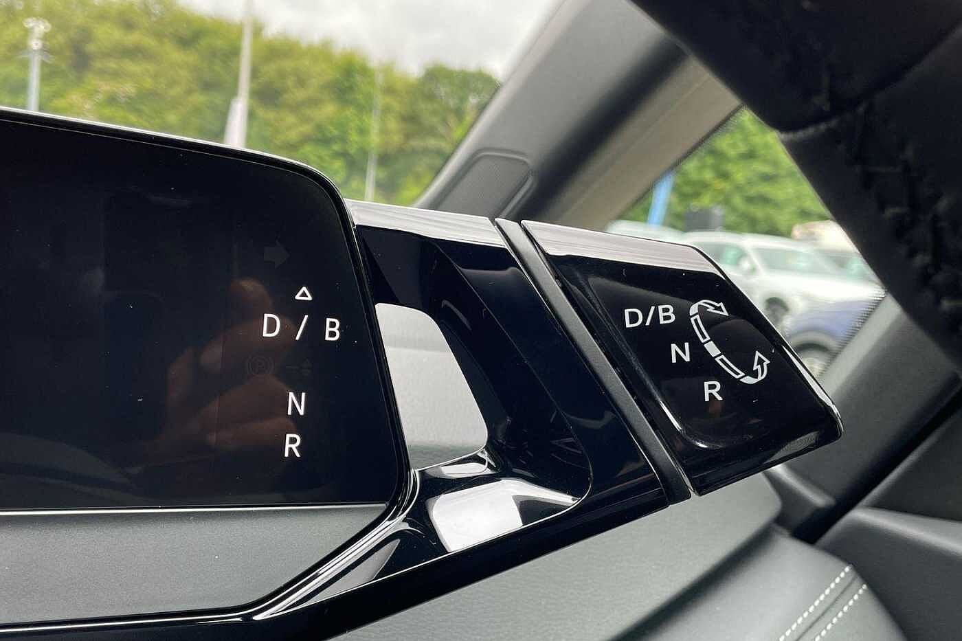 Volkswagen ID.3 Pro 58kWh Match Hatchback 5dr Electric Auto (204 ps)
