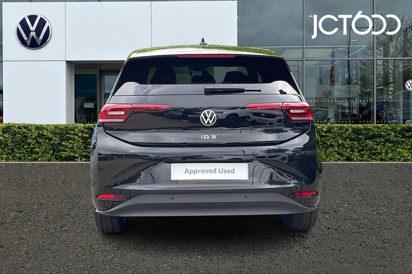 Volkswagen ID.3 Pro 58kWh Match Hatchback 5dr Electric Auto (204 ps)