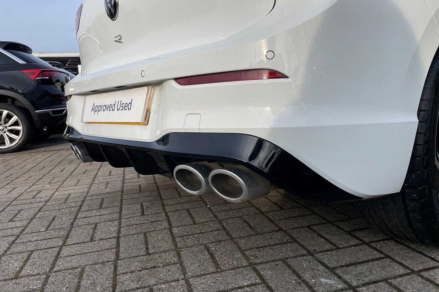 Volkswagen Golf R MK8 2.0 TSI 4Motion 320PS DSG 5 Dr