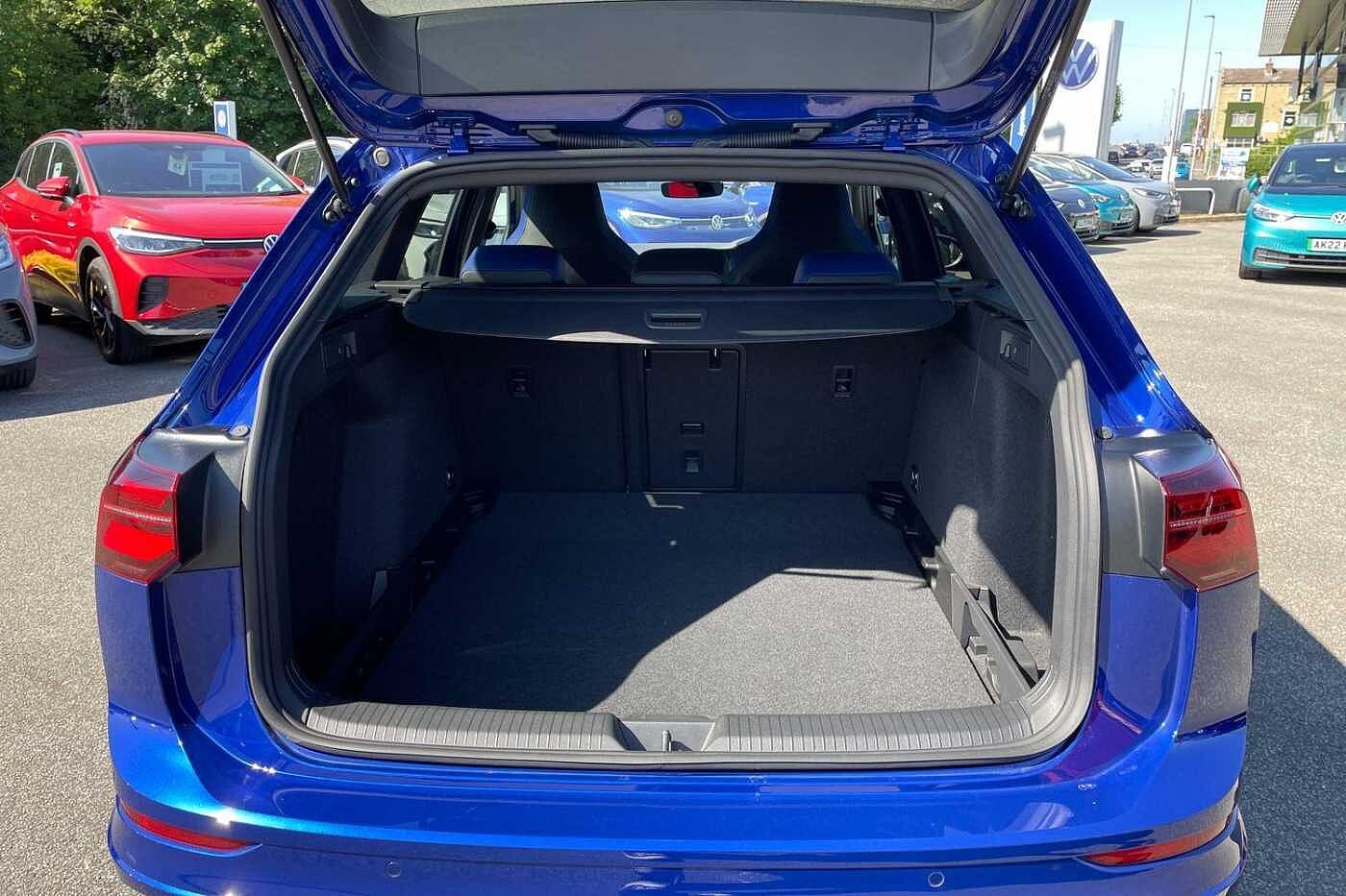 Volkswagen Golf Estate 2.0 TSI R DSG 320 ps 7- Speed 4Motion