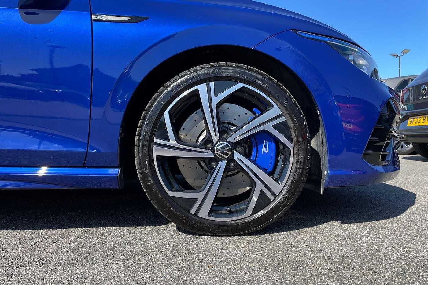 Volkswagen Golf Estate 2.0 TSI R DSG 320 ps 7- Speed 4Motion