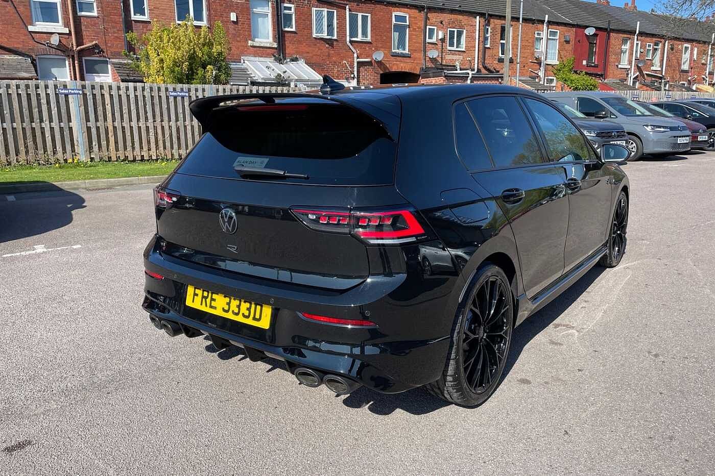 Volkswagen Golf 2.0 TSI 333 R Black Edition 4Motion 5dr DSG