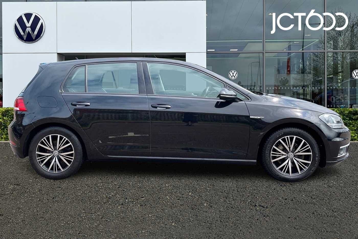 Volkswagen Golf 1.5 TSI EVO SE 5dr