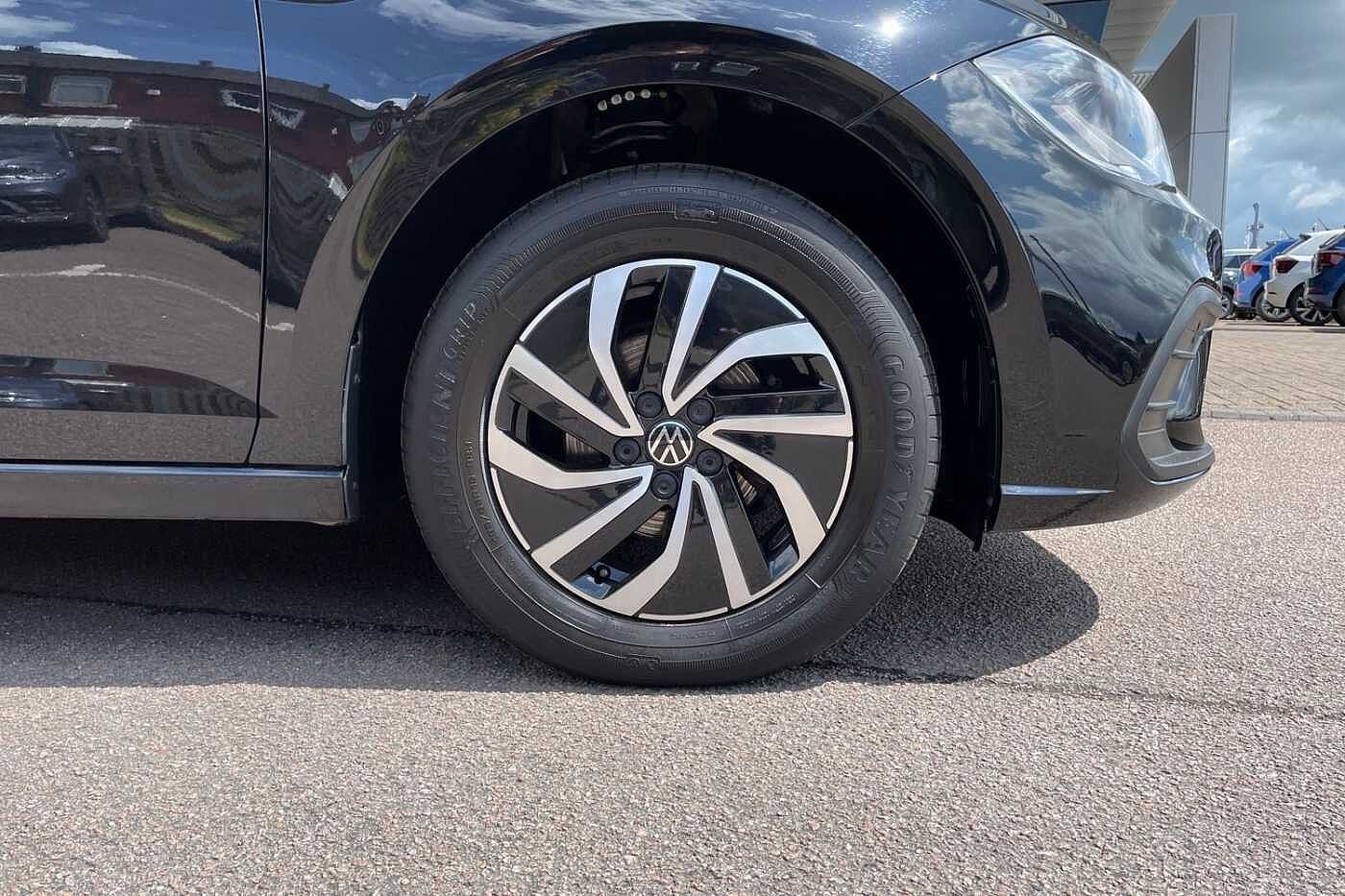 Volkswagen Polo MK6 Facelift (2021) 1.0 TSI 95PS Life