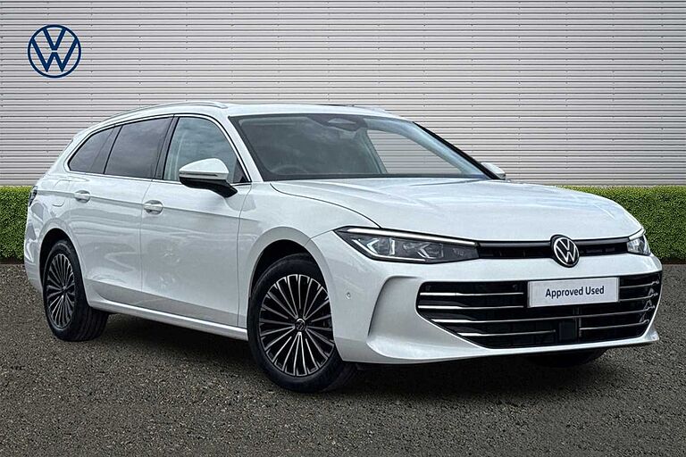 Volkswagen Passat 1.5 eTSI Elegance 5dr DSG