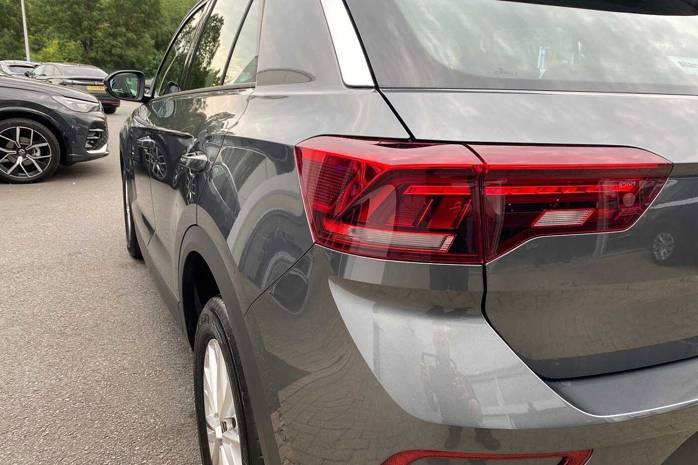 Volkswagen T-roc 1.5 TSI Life 5dr DSG
