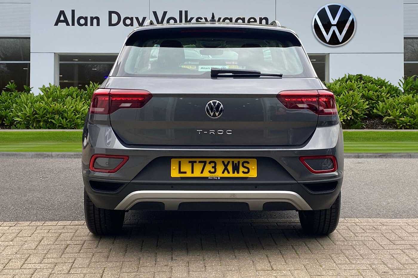 Volkswagen T-roc 1.5 TSI Life 5dr DSG