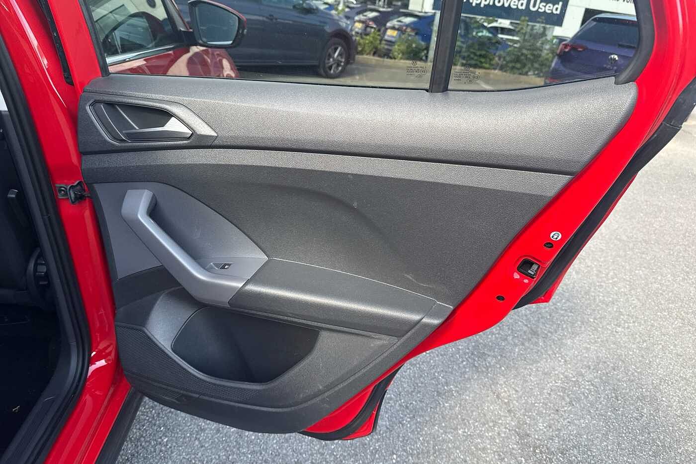 Volkswagen T-Cross 1.0 TSI (110ps) SEL Hatchback